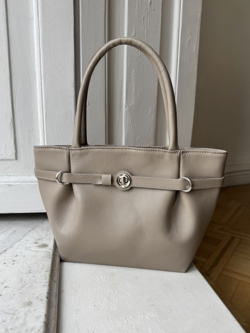 Сумка WeLassie модель zhnocha-shkrqna-sumka-anita-bezhevij Фото