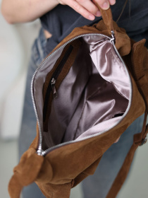 Хобо WeLassie модель shkrqna-zamsheva-zhnocha-sumka-glorq-karamelxnij Хобо WeLassie модель shkrqna-zamsheva-zhnocha-sumka-glorq-karamelxnij Фото