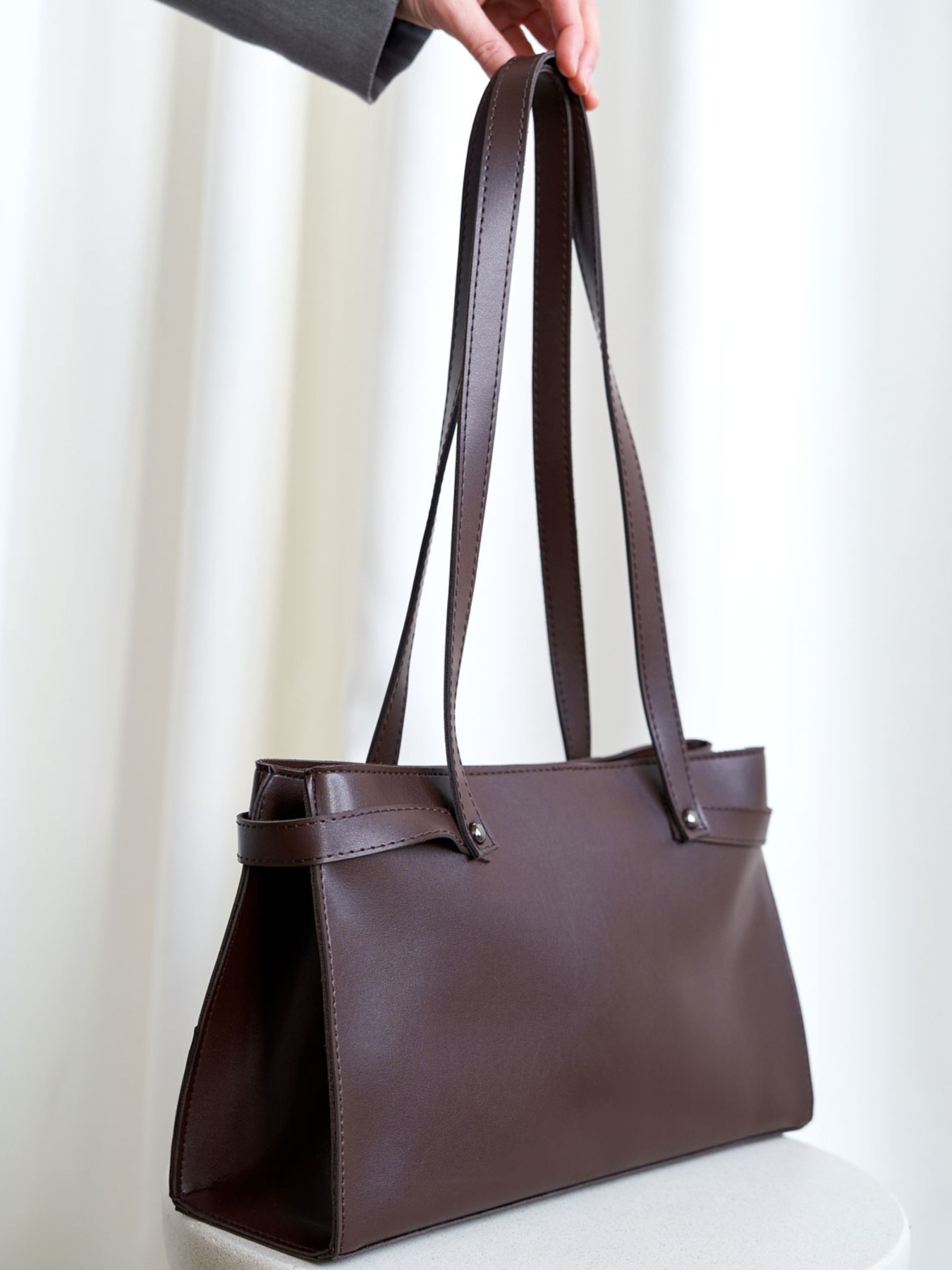 Сумка WeLassie модель stilxna-zhnocha-sumochka-madlen-shokoladnij Фото