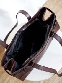 Сумка WeLassie модель stilxna-zhnocha-sumochka-madlen-shokoladnij Фото