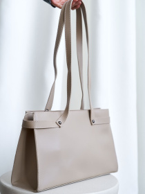 Сумка WeLassie модель stilxna-zhnocha-sumochka-madlen-bezhevij Фото