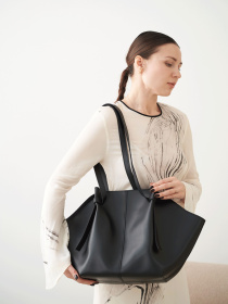 Сумка WeLassie модель zhnocha-sumka-zhizelx-chornij Фото