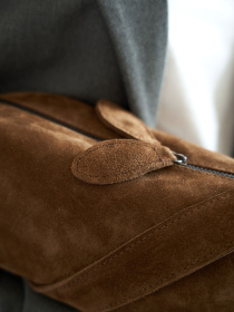 Сумка WeLassie модель shkrqna-zamsheva-zhnocha-sumka-mej-konyachnaya Фото