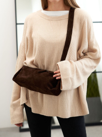 Сумка WeLassie модель shkrqna-zamsheva-zhnocha-sumka-mej-shokoladnij Фото