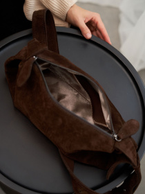 Сумка WeLassie модель shkrqna-zamsheva-zhnocha-sumka-mej-shokoladnij Фото