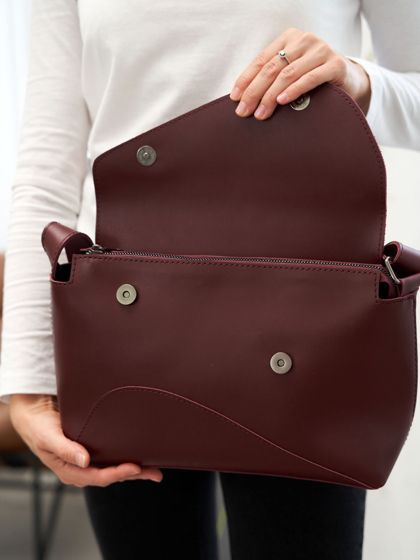 Сумка WeLassie модель zhnocha-sumka-rejchel-bordovj Фото