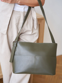 Сумка WeLassie модель zhnocha-sumka-tejlor-olivkovij Фото