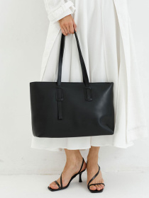 Сумка WeLassie модель zhnocha-sumka-bamb-chornij Фото