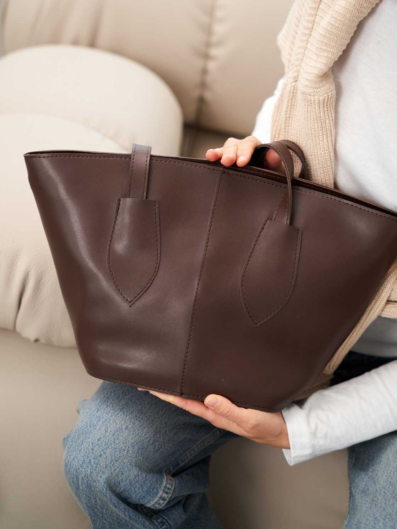 Сумка WeLassie модель stilxna-zhnocha-sumochka-marta-korichnevij Фото