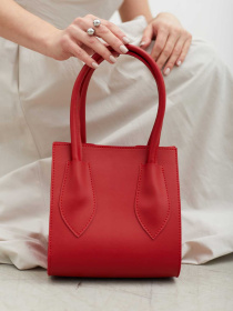 Сумка WeLassie модель stilxna-zhnocha-sumochka-lana-chervonij Сумка WeLassie модель stilxna-zhnocha-sumochka-lana-chervonij Фото