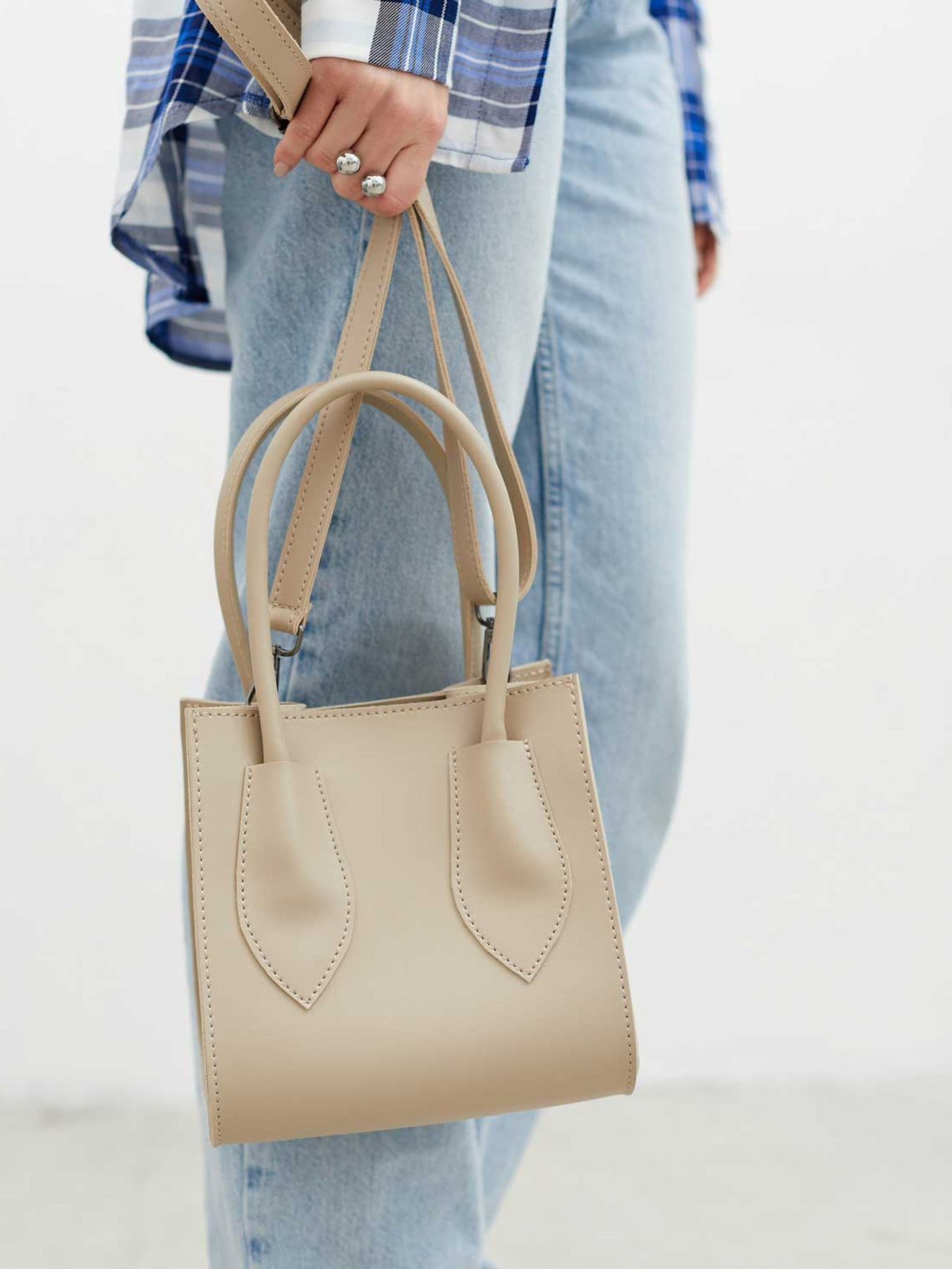 Сумка WeLassie модель stilxna-zhnocha-sumochka-lana-bezhevij Фото