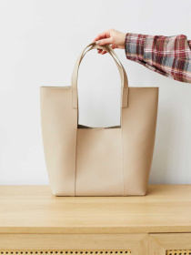 Шопер WeLassie модель zhnocha-sumka-trejs-bezhevij Фото