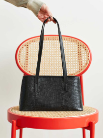 Сумка WeLassie модель stilxna-zhnocha-sumochka-sxyuzen-chornij Сумка WeLassie модель stilxna-zhnocha-sumochka-sxyuzen-chornij Фото