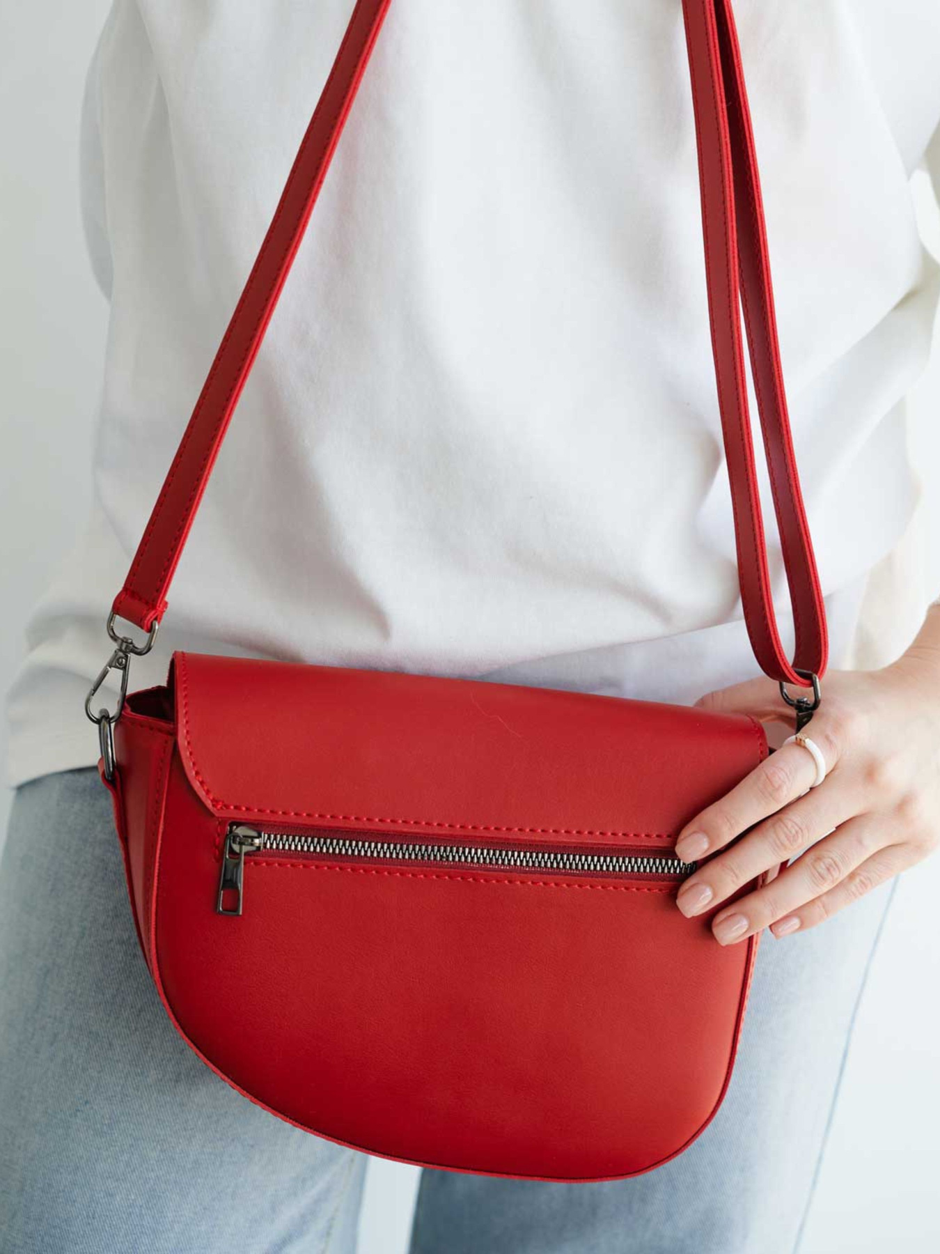 Сумка WeLassie модель stilxna-zhnocha-sumochka-lyus-chervonij Фото