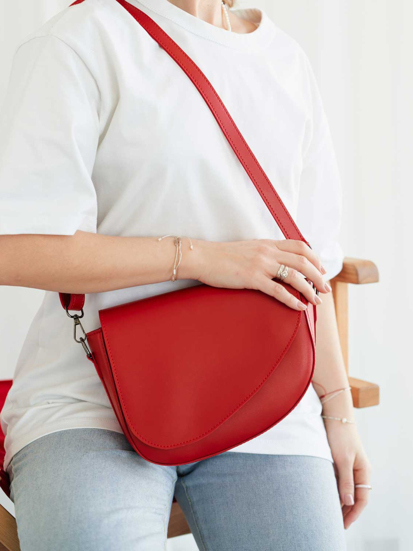 Сумка WeLassie модель stilxna-zhnocha-sumochka-lyus-chervonij Фото