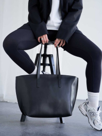 Шоппер WeLassie модель zhnocha-sumka-eml-chornij Фото