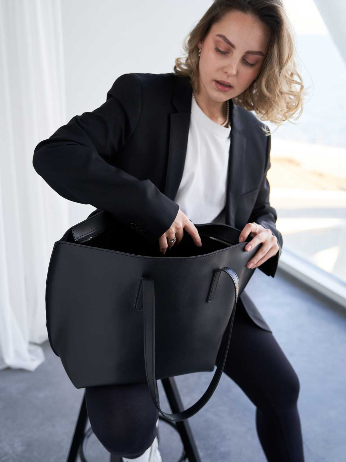 Шоппер WeLassie модель zhnocha-sumka-eml-chornij Фото