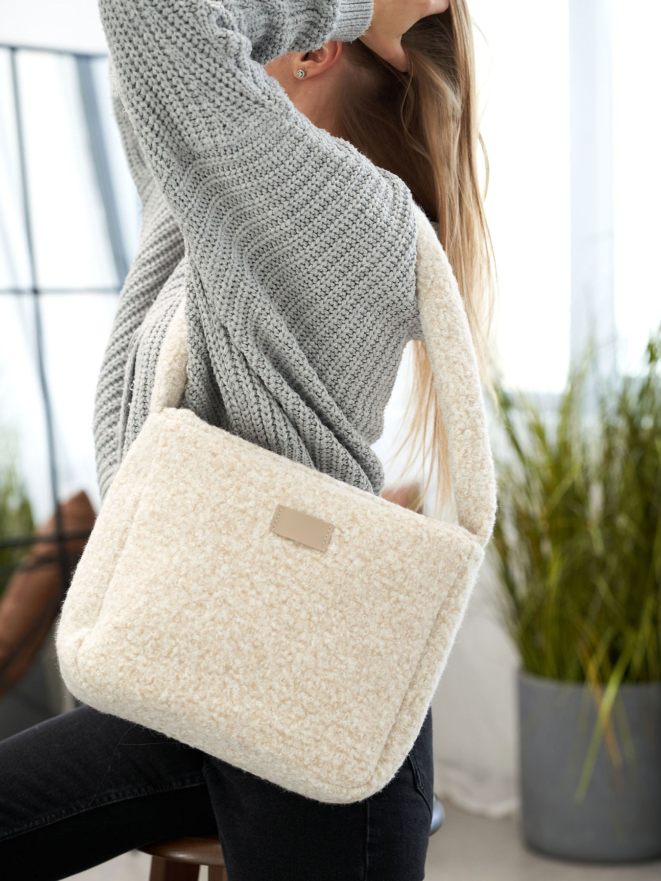 Сумка WeLassie модель sumka-zhnocha-kko-molochnij Фото