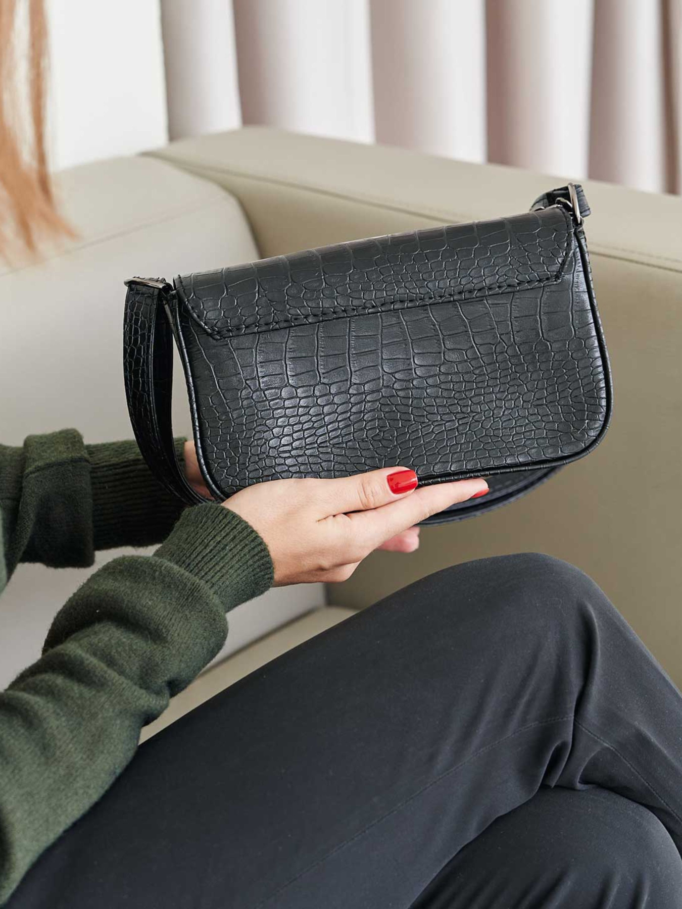 Сумка WeLassie модель zhnocha-sumka-mona-chornij Фото