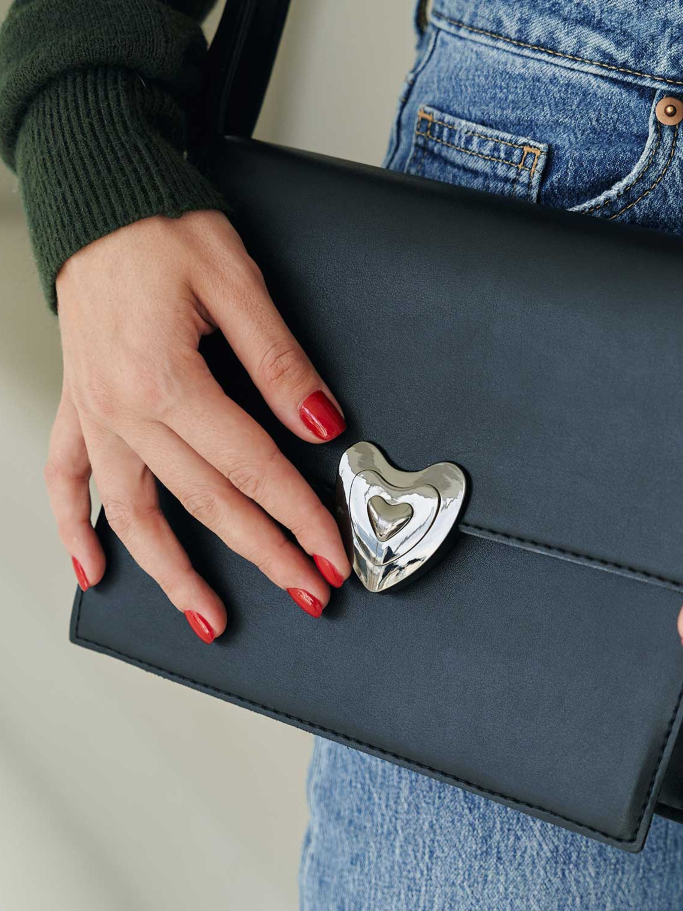 Сумка WeLassie модель zhnocha-sumka-morgan-chornij Фото