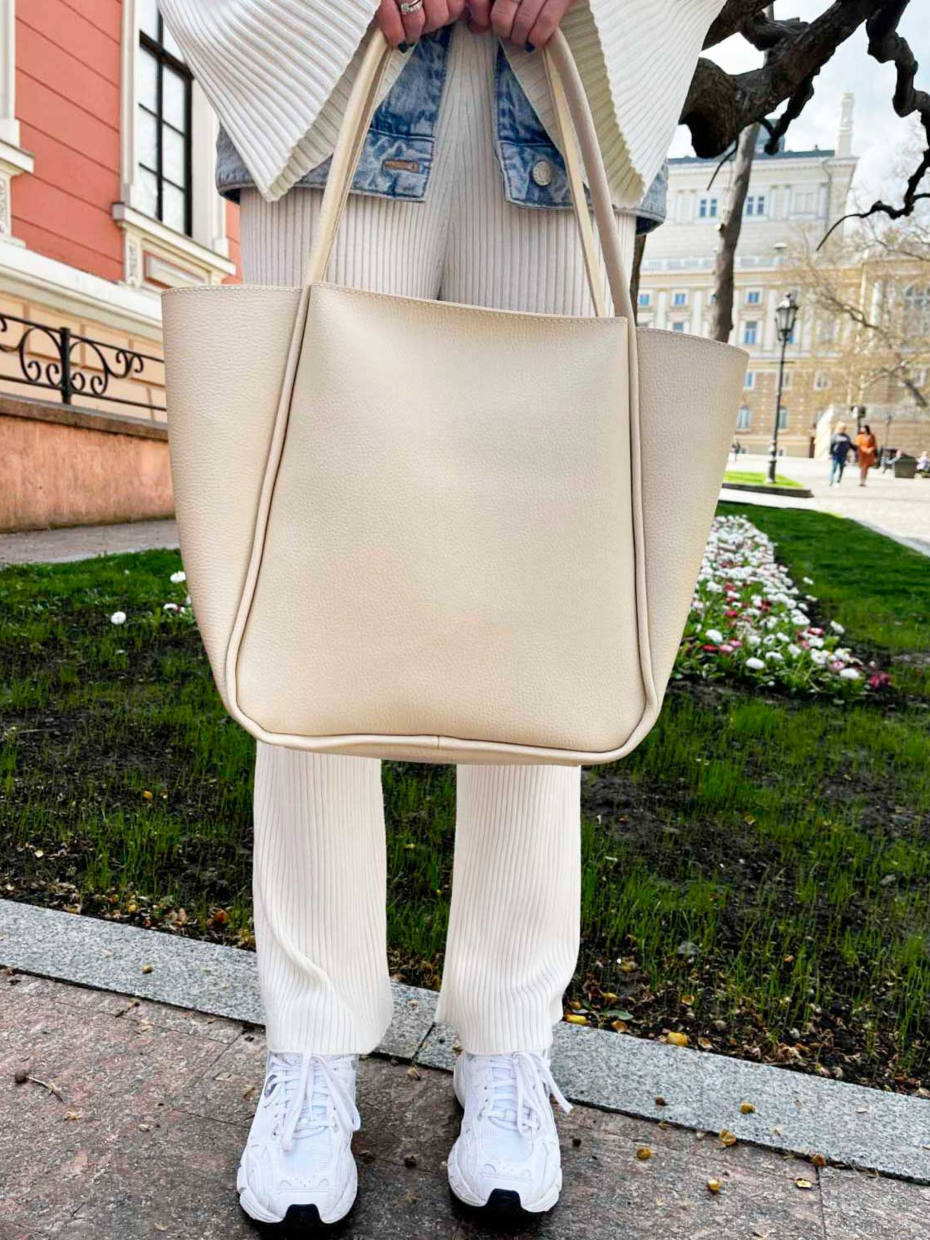 Шоппер WeLassie модель zhnocha-sumka-abb-molochnij Фото