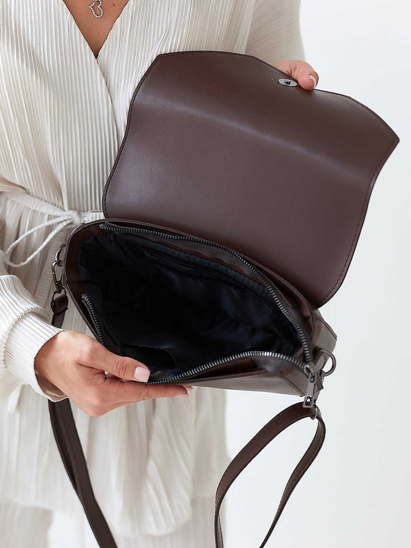 Сумка WeLassie модель zhnocha-sumka-rs-shokoladnaya Фото