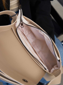 Сумка WeLassie модель zhnocha-sumka-trna-bezhevij Сумка WeLassie модель zhnocha-sumka-trna-bezhevij Фото