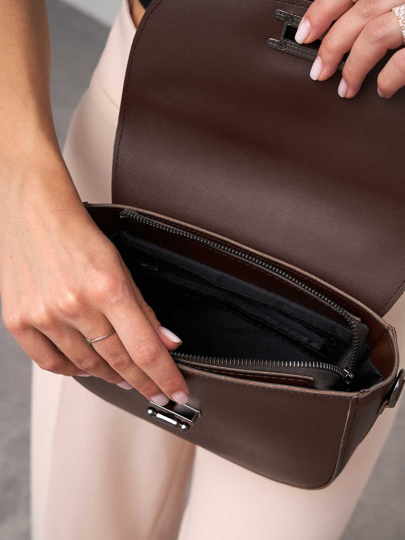 Сумка WeLassie модель zhnocha-sumka-steff-korichnevij Фото