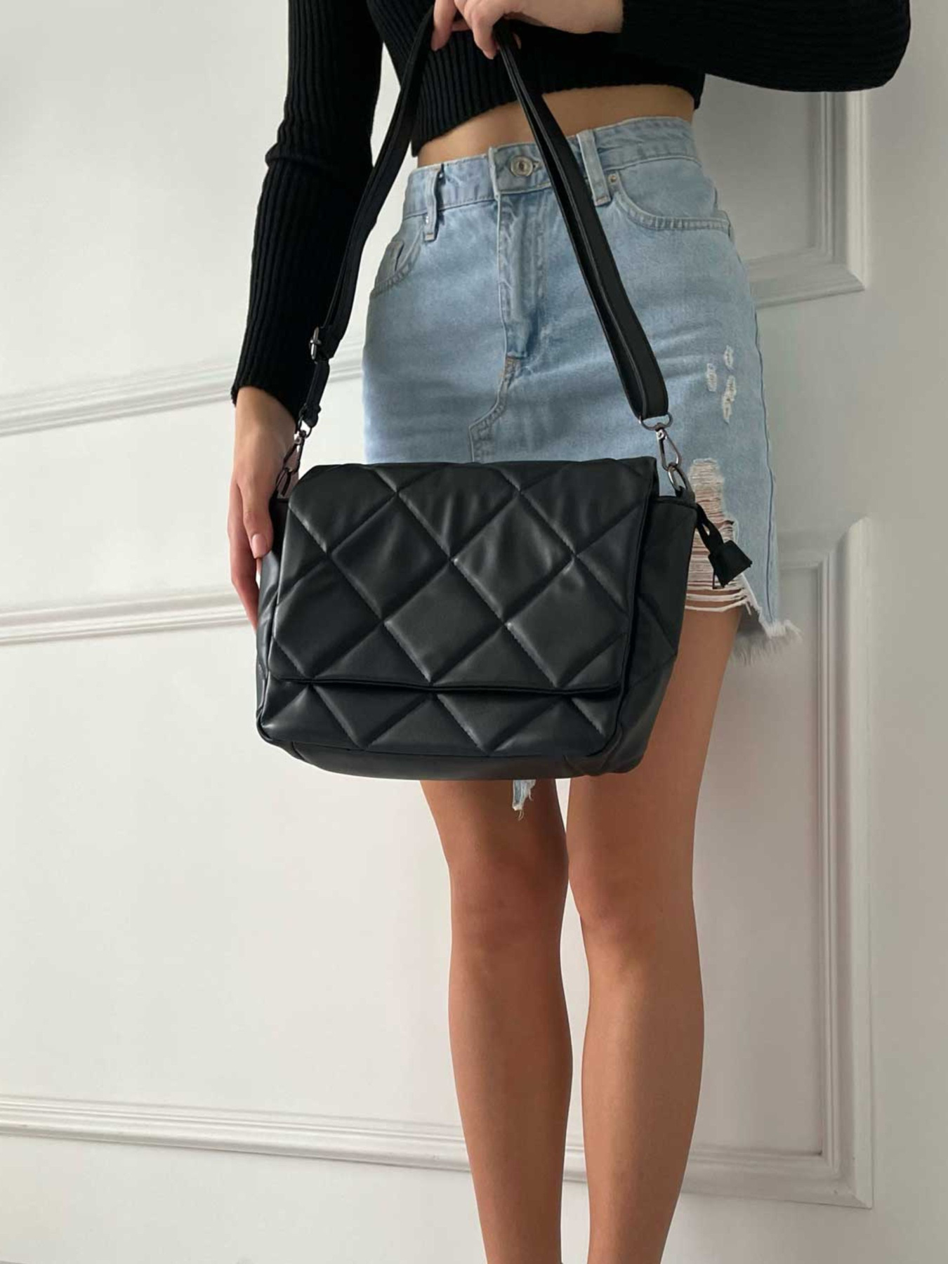 Сумка WeLassie модель zhnocha-sumka-ker-chornij Фото