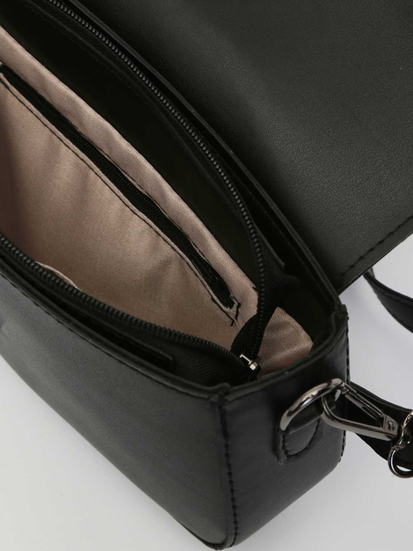 Сумка WeLassie модель zhnocha-sumka-teona-chornij Фото