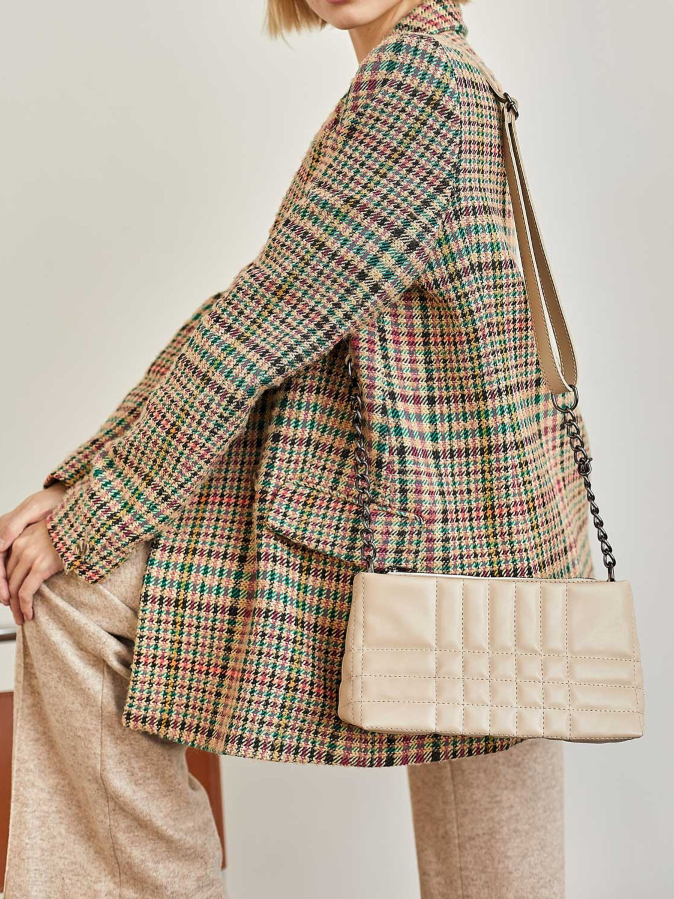 Сумка WeLassie модель zhnocha-sumka-luza-bezhevij Фото