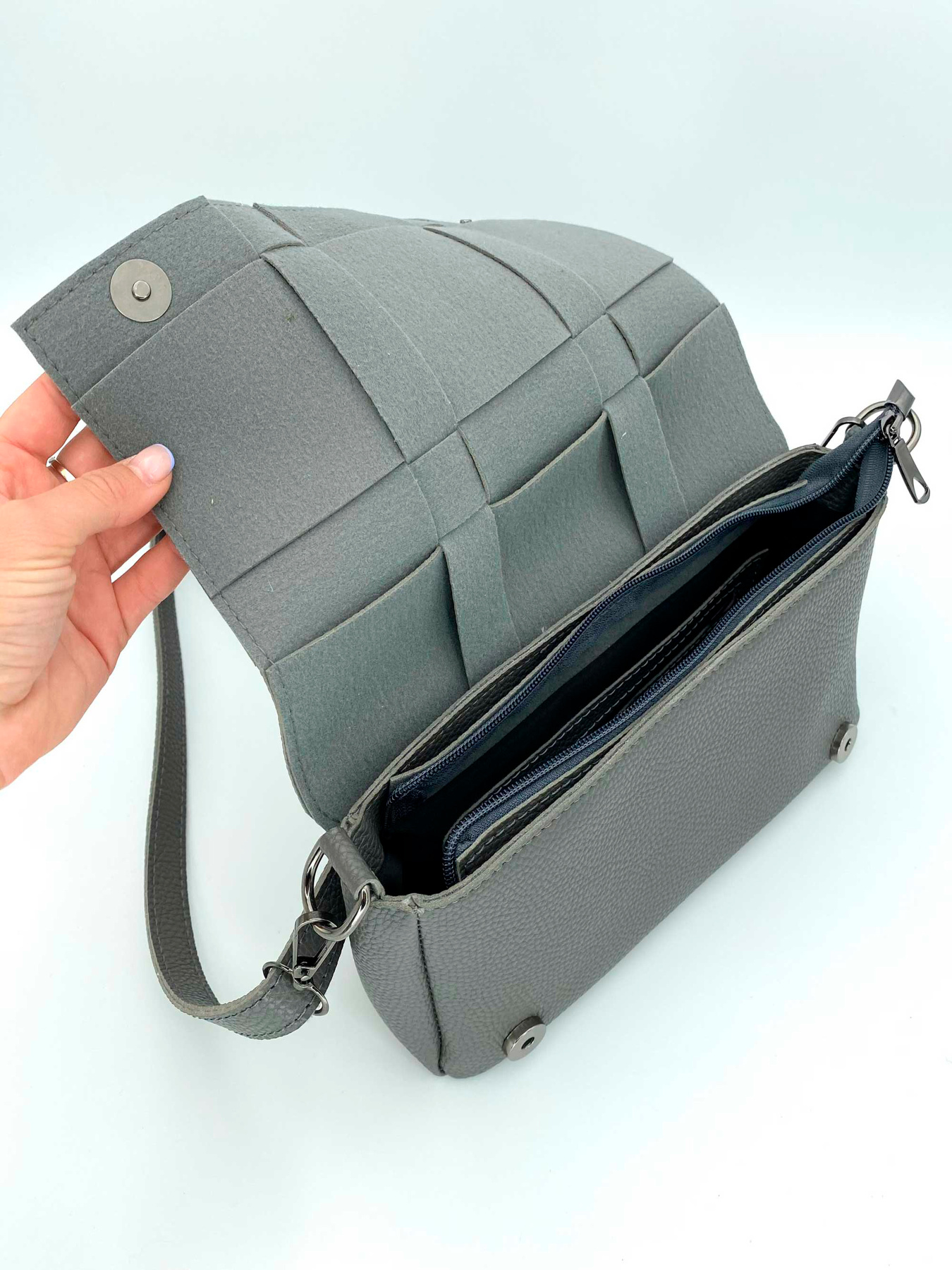 Сумка WeLassie модель zhnocha-sumka-rma-serj Фото