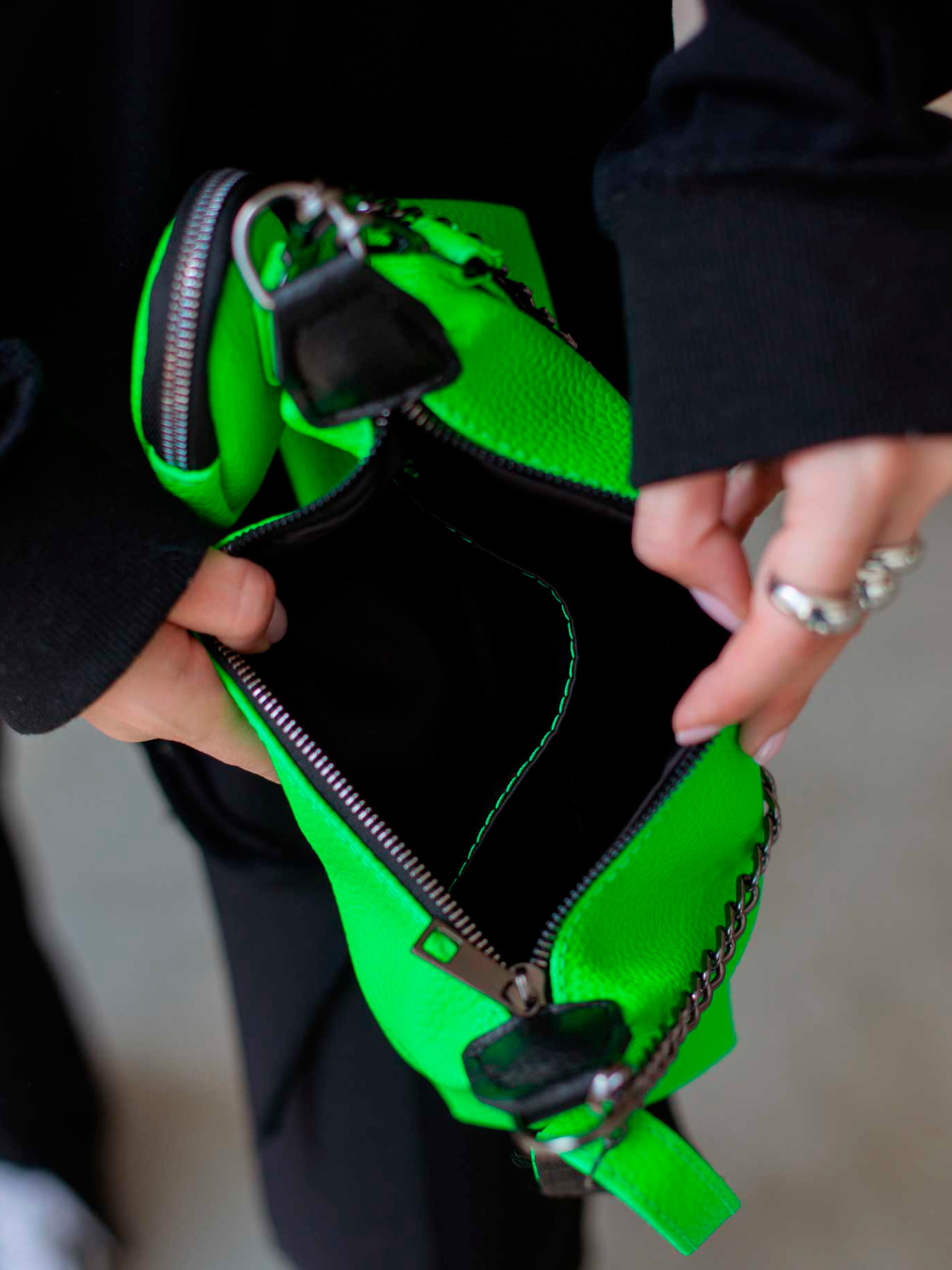 Сумка WeLassie модель zhnocha-sumka-lojs-zelenij Фото