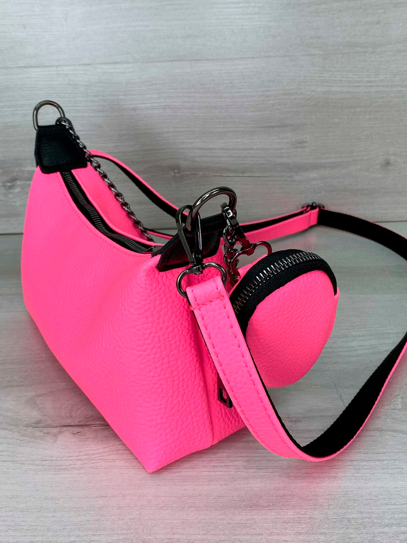 Сумка WeLassie модель zhnocha-sumka-lojs-malinovij Фото