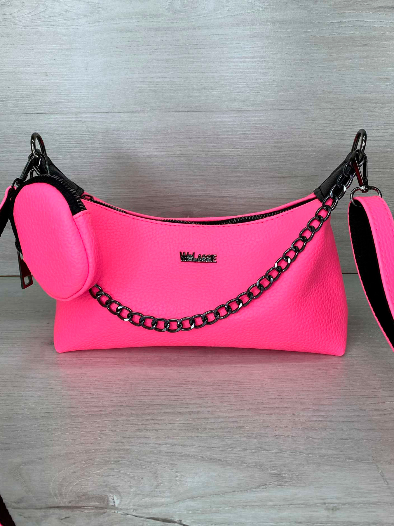 Сумка WeLassie модель zhnocha-sumka-lojs-malinovij Фото