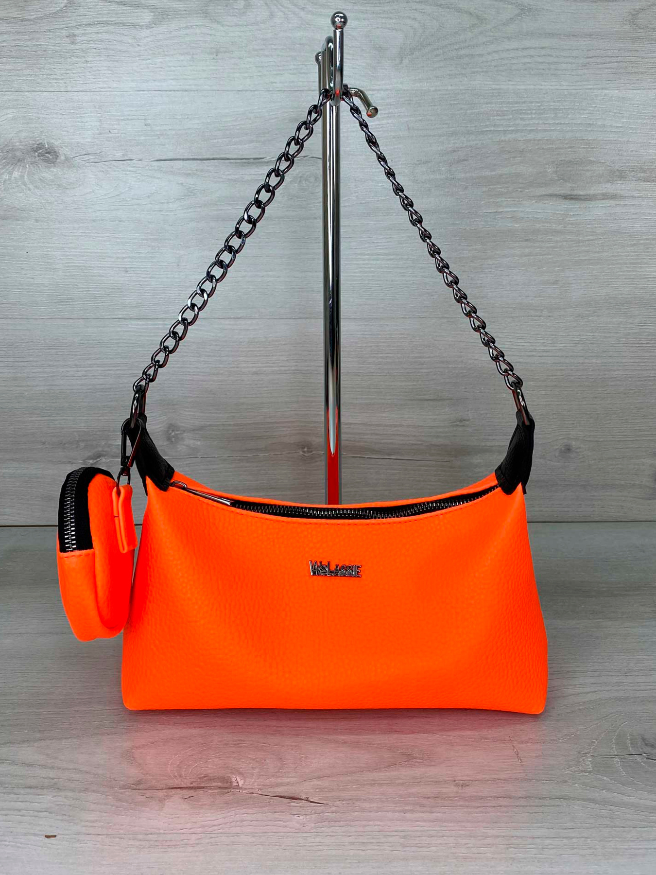Сумка WeLassie модель zhnocha-sumka-lojs-pomaranchevij Фото