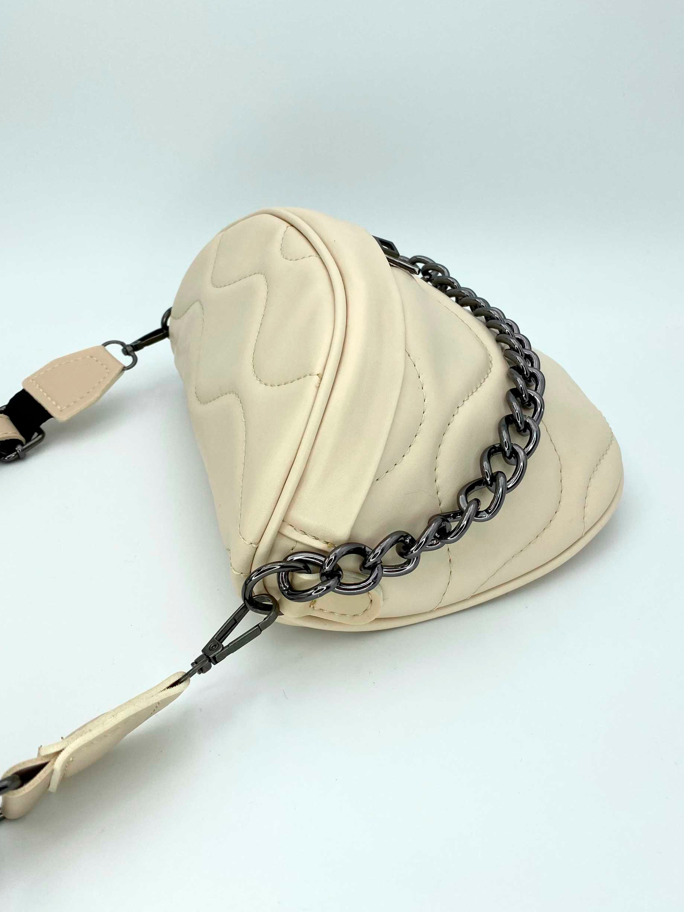 Сумка WeLassie модель sumka-zhnocha-pegi-bezhevij Фото