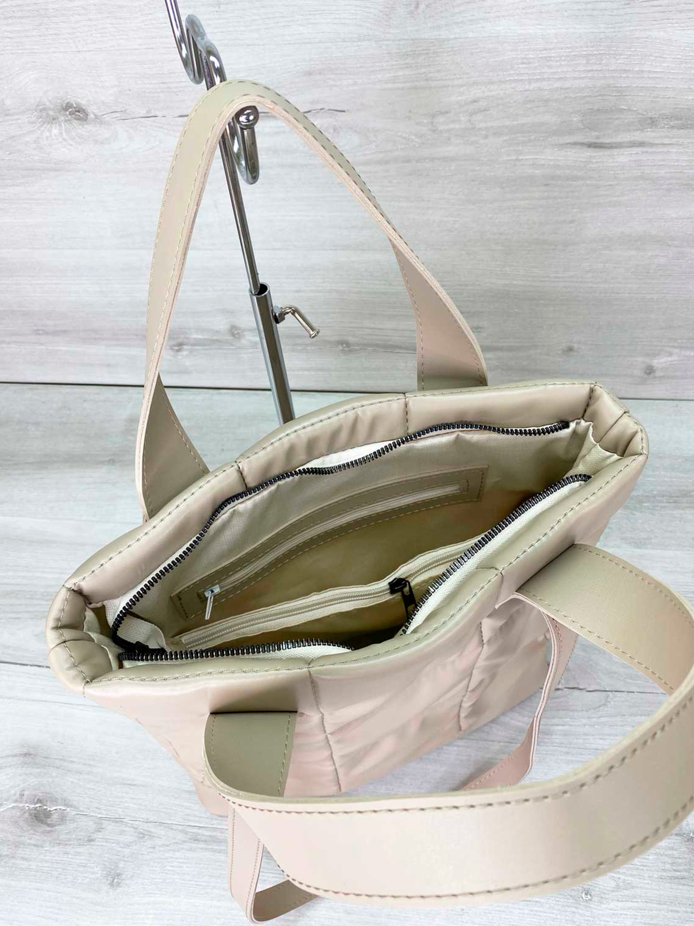 Сумка WeLassie модель zhnocha-sumka-bruki-bezhevij Фото