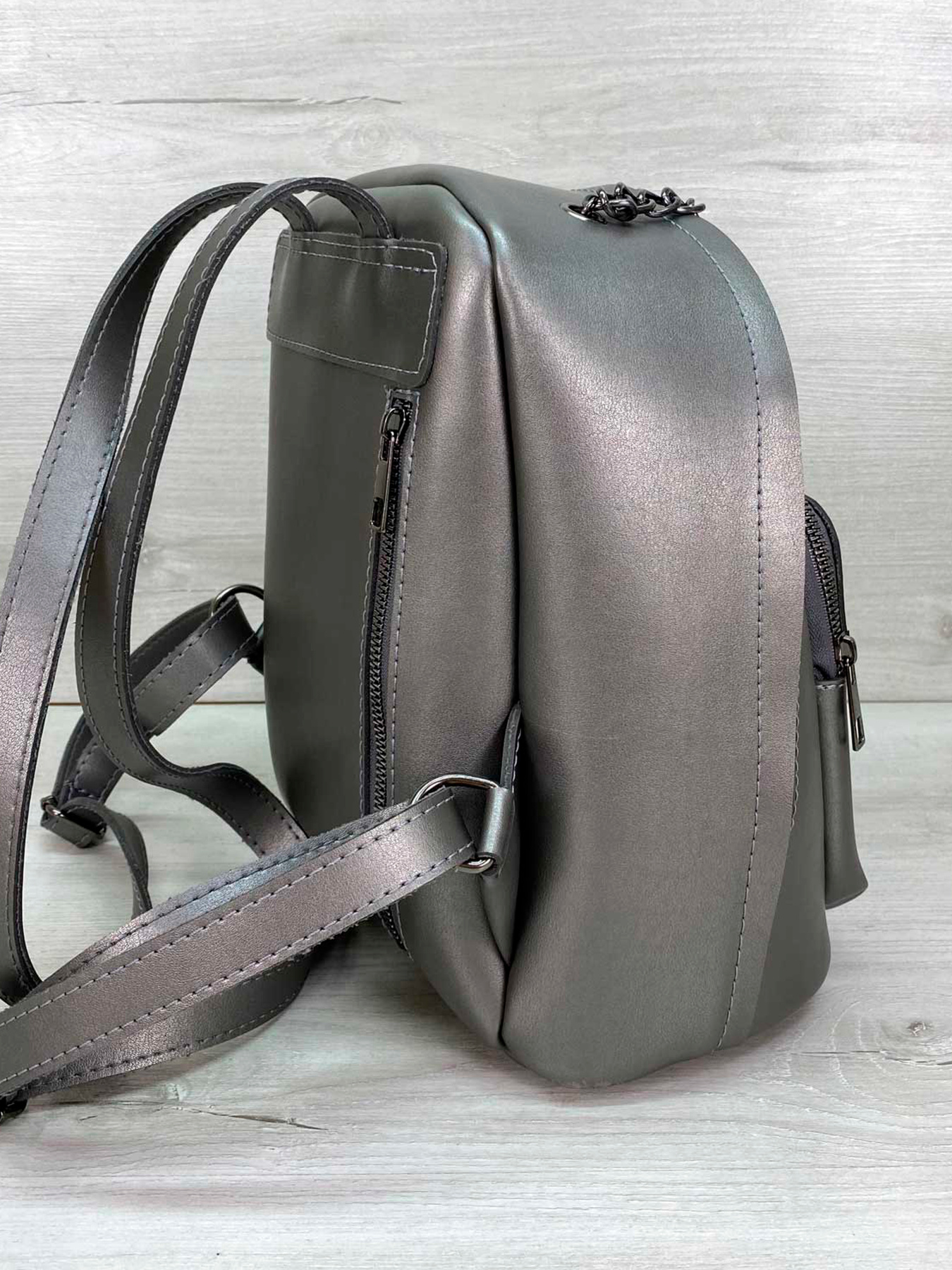 Рюкзак WeLassie модель zhnochij-modnij-ryukzak-andres-metalk Фото