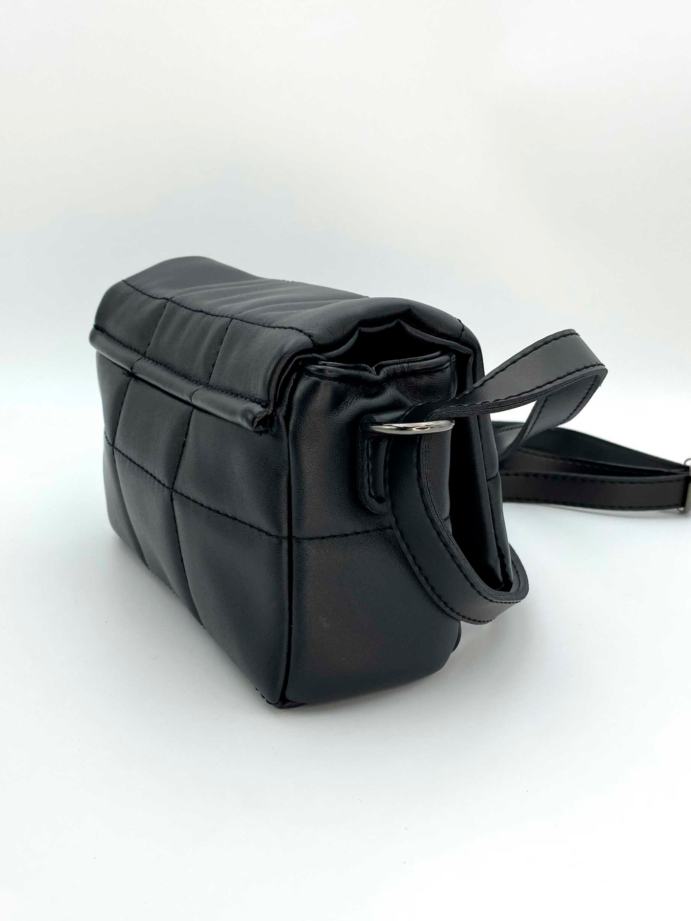 Сумка WeLassie модель sumka-zhnocha-dna-chornij Фото