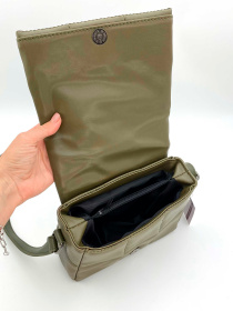 Сумка WeLassie модель sumka-zhnocha-dna-olivkovij Фото