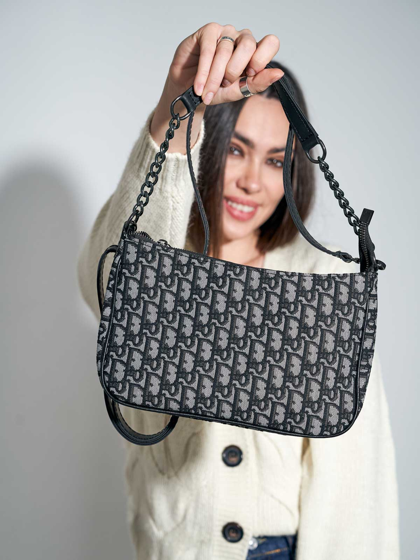 Сумка WeLassie модель zhnocha-sumka-luna-chornij Фото