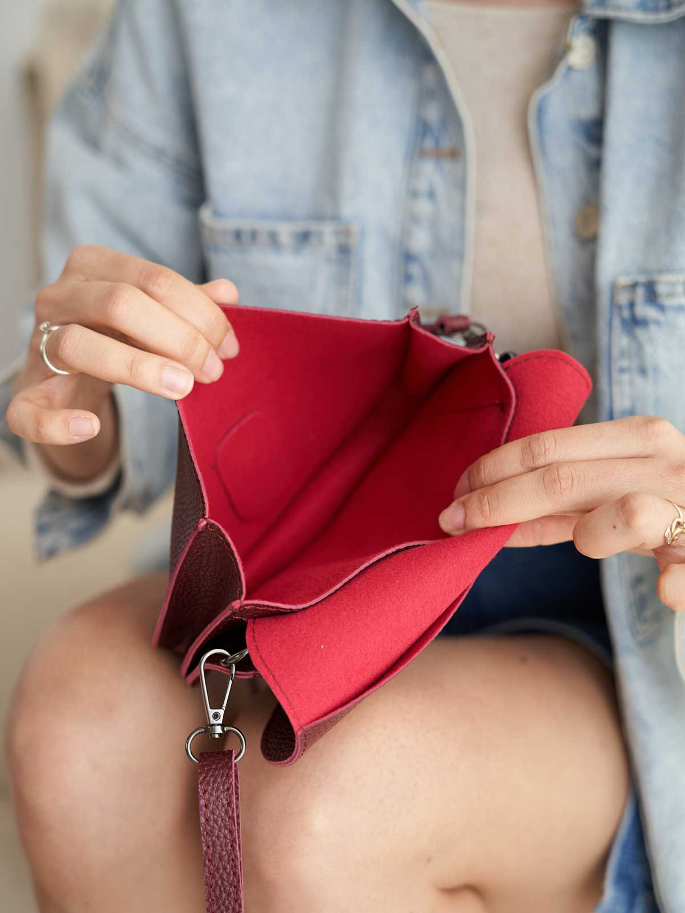 Клатч WeLassie модель sumka-zhnocha-stacy-bordovj Фото