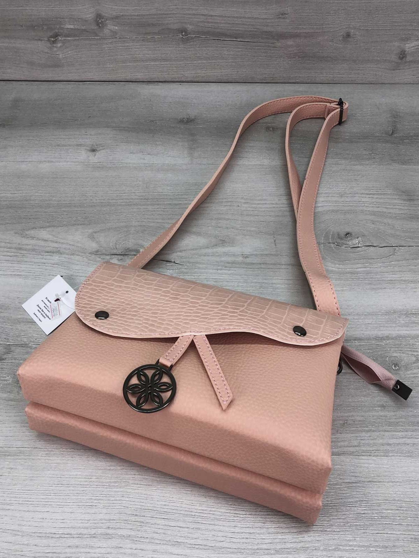 Клатч WeLassie модель klatch-etelx-pudra Фото