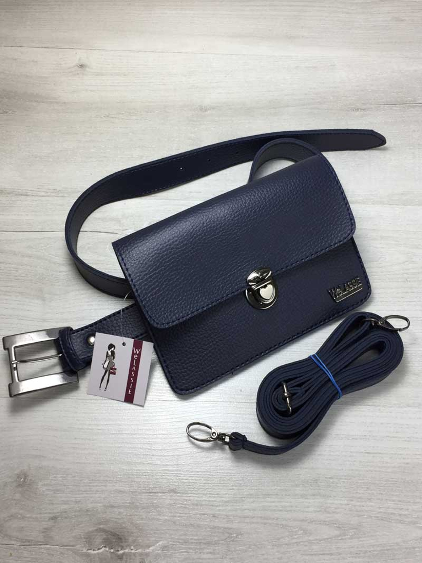 Клатч WeLassie модель sumka-klatch-na-poqs-arq-temno-sinj Фото