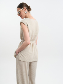 Костюм TrikoBakh Комплект (жилет+штани) модель 3070-kremovo-molochnij Фото