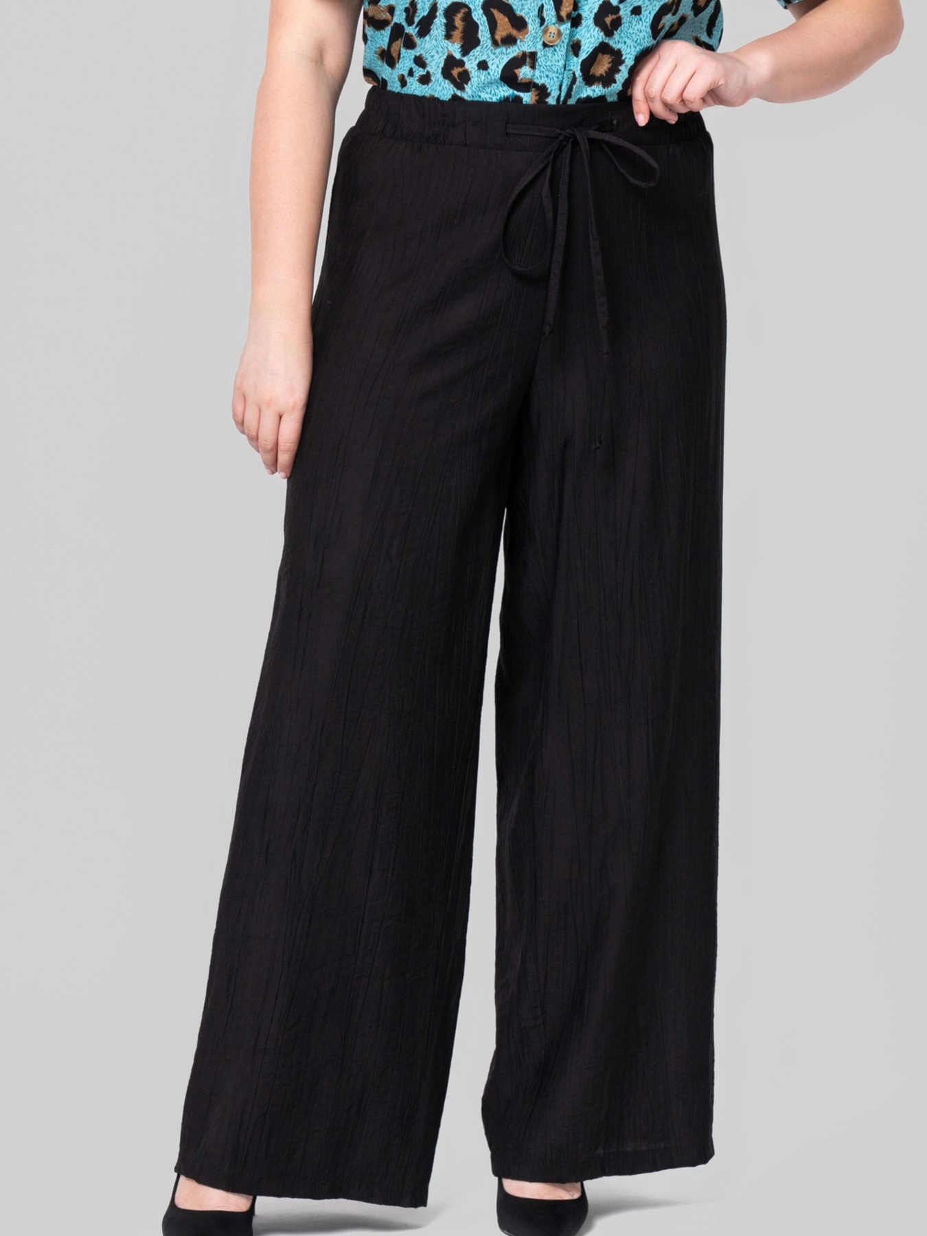 Повседневные штаны All Posa модель ap102383p-chornij-zhatka Фото