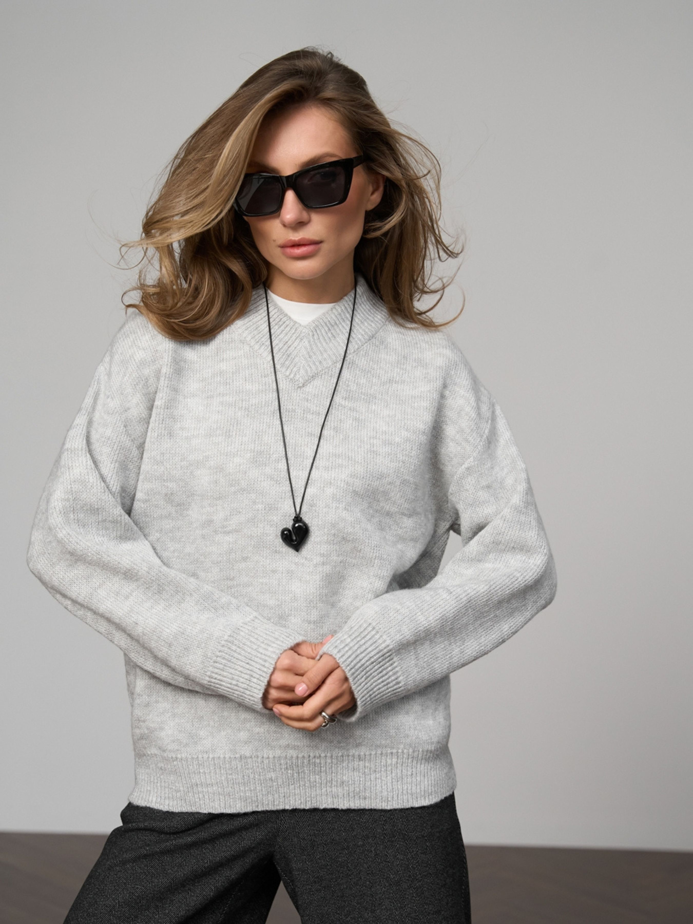 Джемпер TrikoBakh модель 2839-svtlo-srij Фото