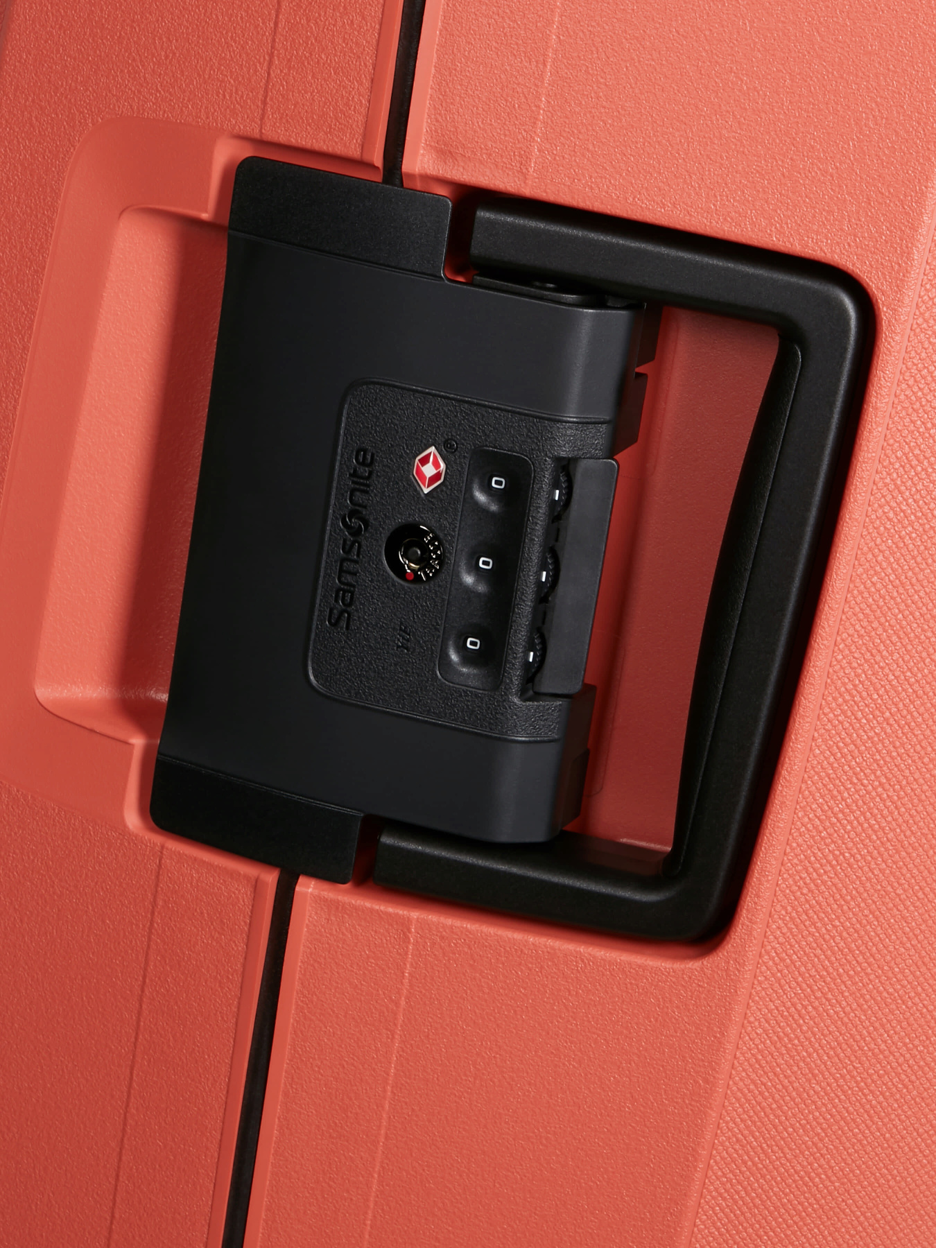 Чемодан Samsonite модель KM017002 Чемодан Samsonite модель KM017002 Фото