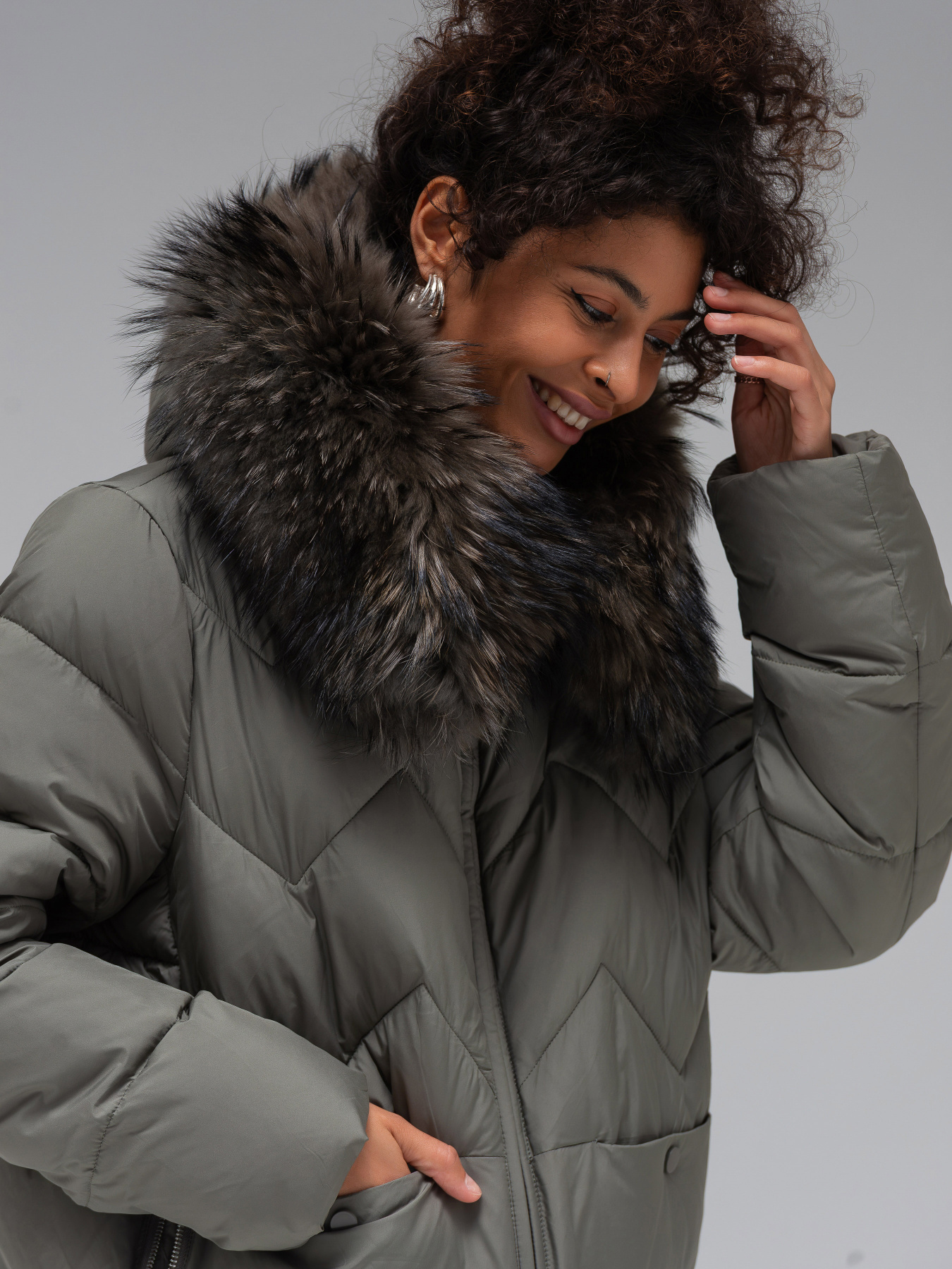 Зимова куртка VIVA WEAR модель 565-oliva Фото